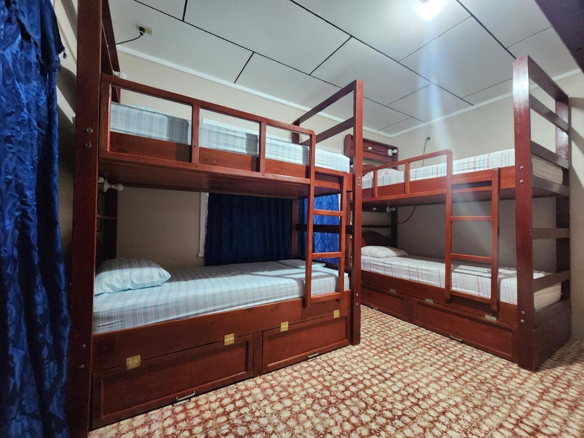 Fenix Hotel & Hostel 우틸라 외부 사진