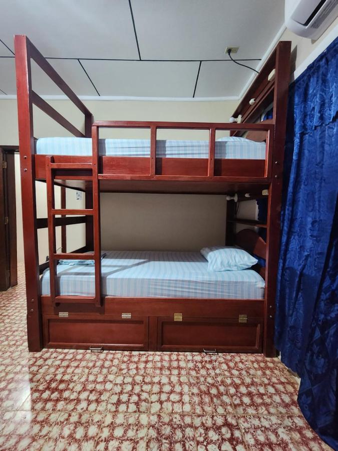Fenix Hotel & Hostel 우틸라 외부 사진
